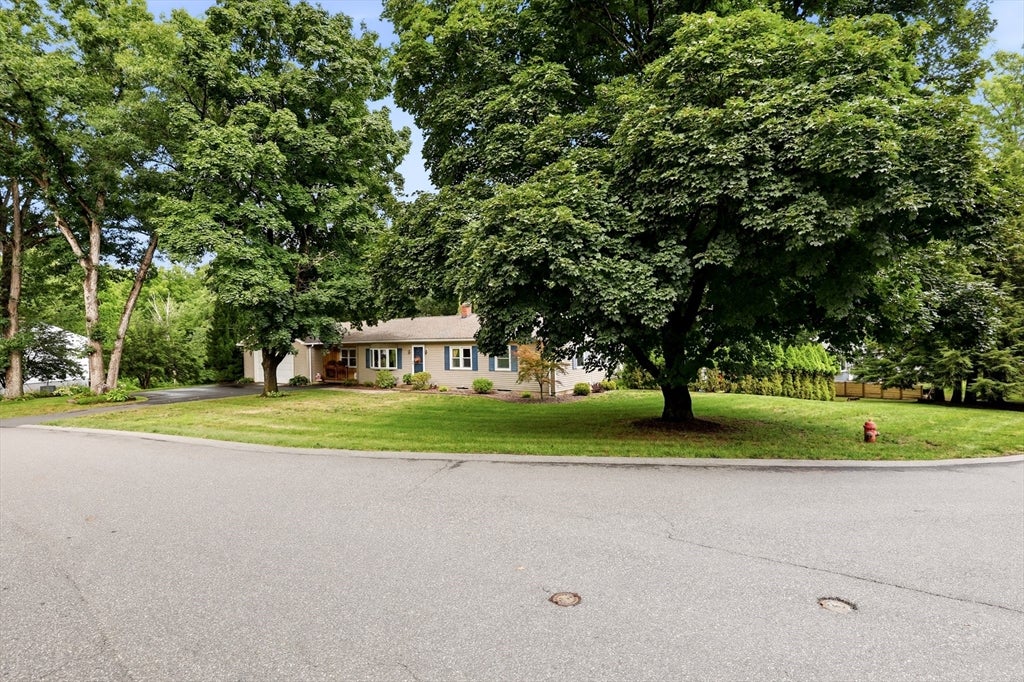 8 Linwood Dr, Wilbraham, MA, 8 Linwood Dr, Wilbraham, MA Photo #5