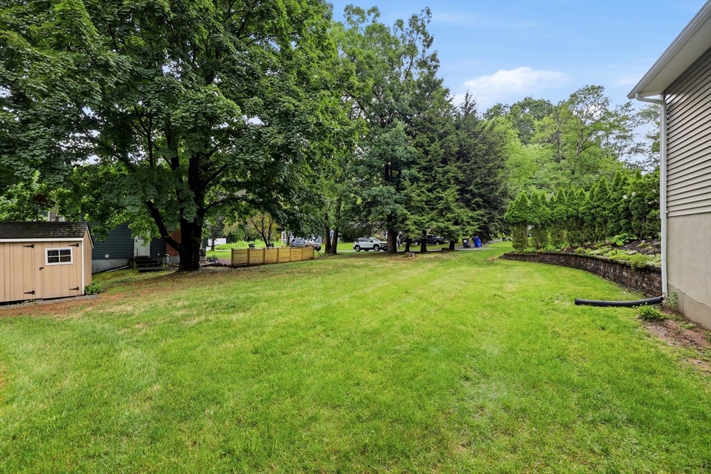 8 Linwood Dr, Wilbraham, MA, 8 Linwood Dr, Wilbraham, MA Photo #7