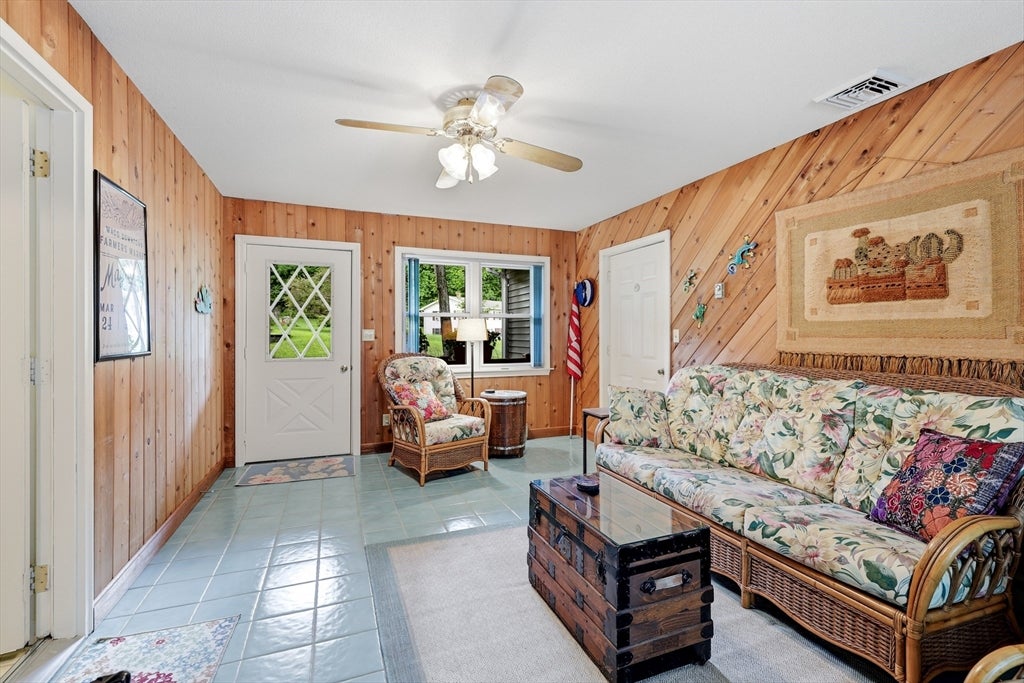 8 Linwood Dr, Wilbraham, MA, 8 Linwood Dr, Wilbraham, MA Photo #14