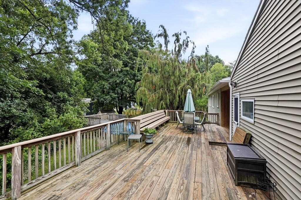 8 Linwood Dr, Wilbraham, MA, 8 Linwood Dr, Wilbraham, MA Photo #10