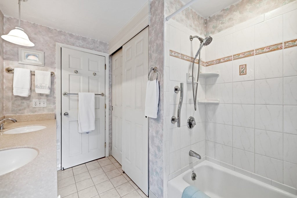 8 Linwood Dr, Wilbraham, MA, 8 Linwood Dr, Wilbraham, MA Photo #27