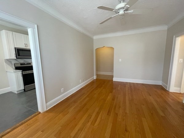 145 Englewood Ave #5, Boston, MA Photo #8
