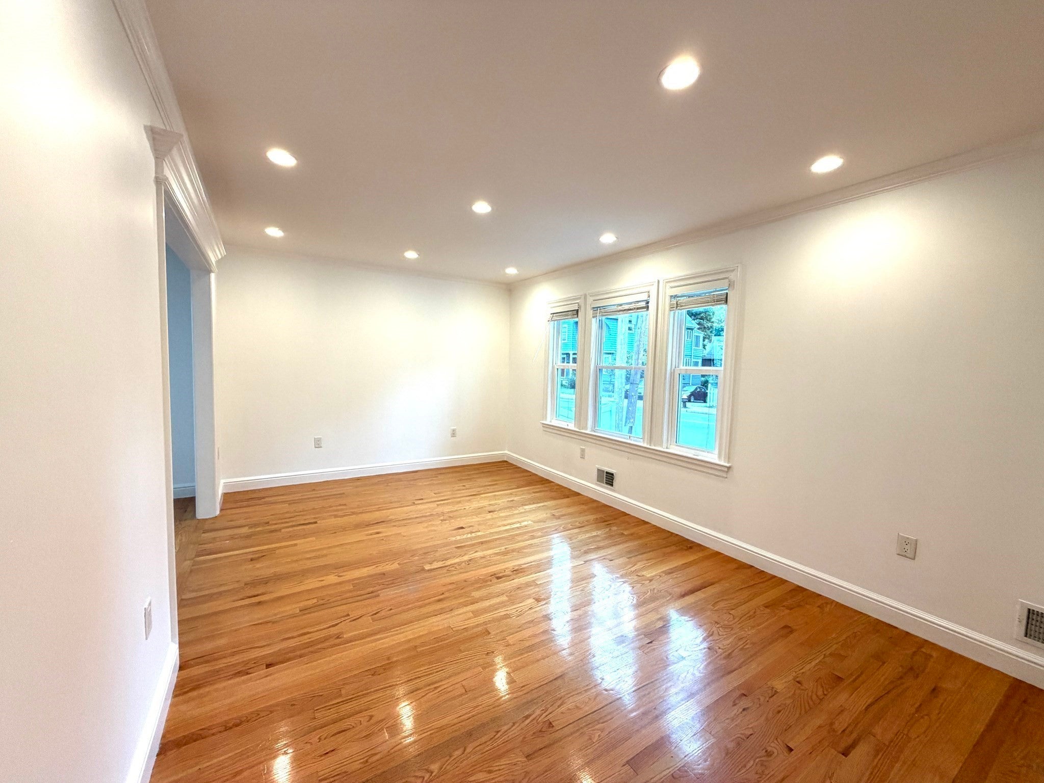 2329 Centre Street #1, Boston, MA, 2329 Centre Street #1, Boston, MA Photo #14