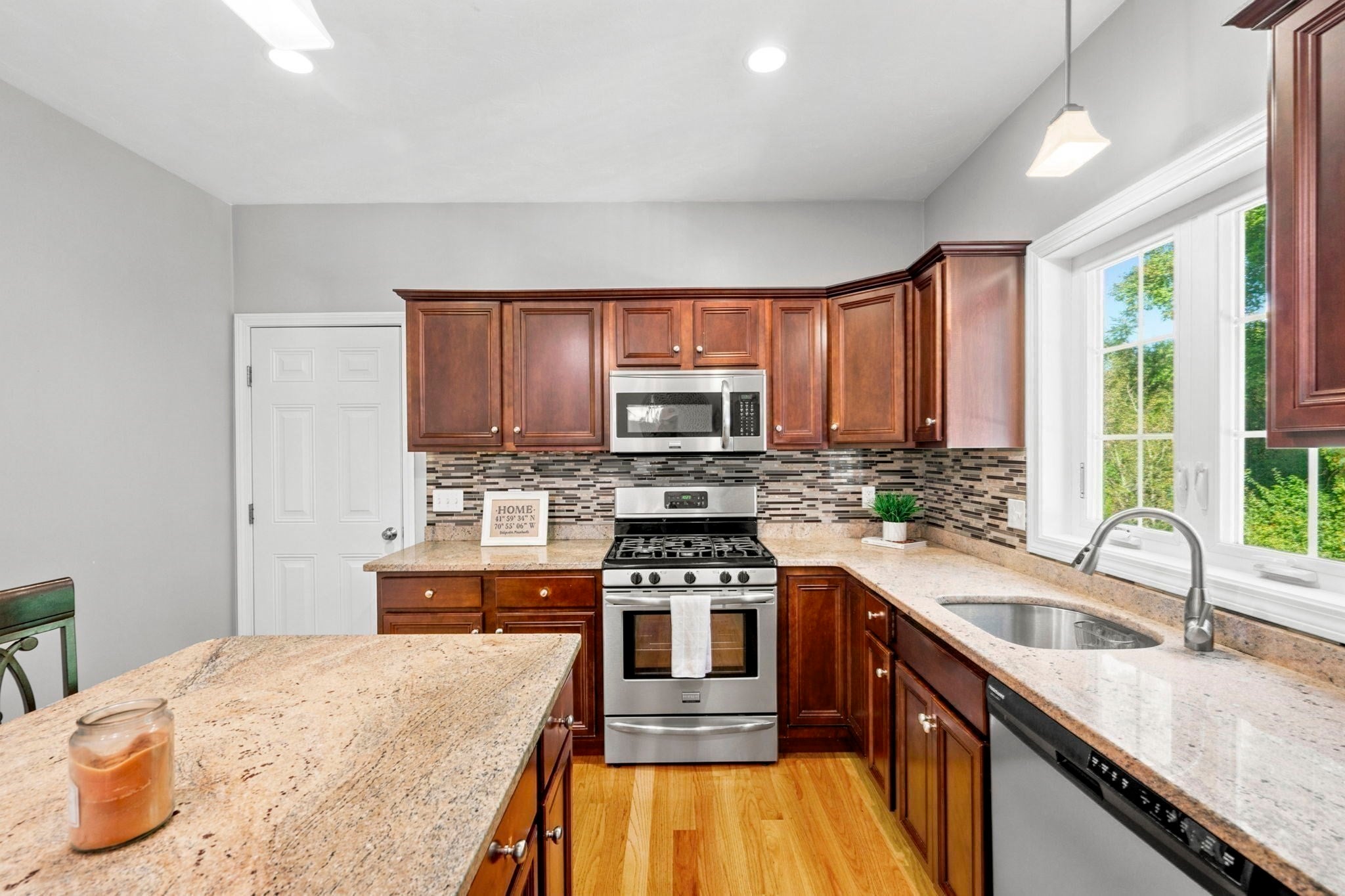 1677 Plymouth St, Bridgewater, MA, 1677 Plymouth St, Bridgewater, MA Photo #13