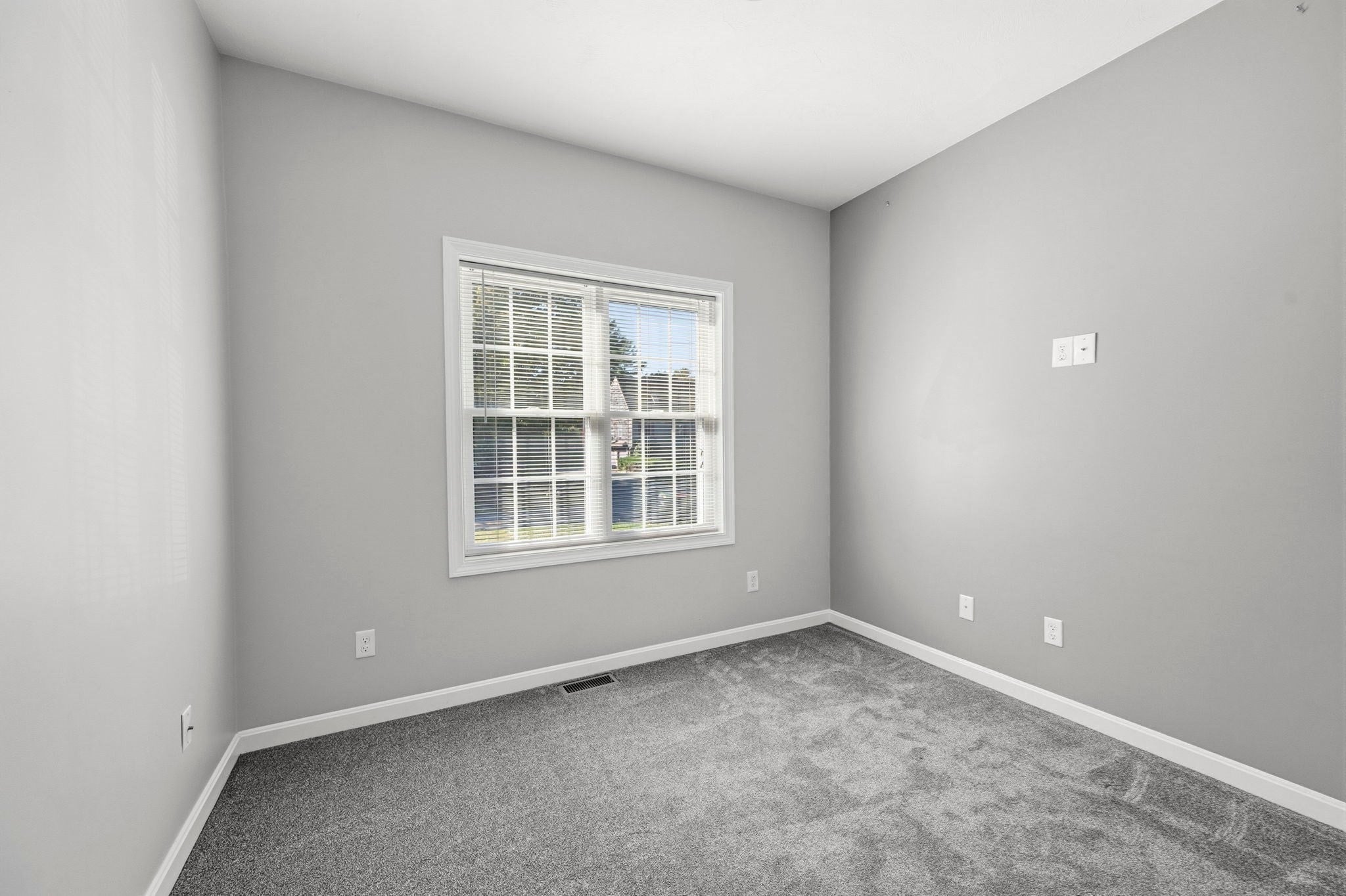 1677 Plymouth St, Bridgewater, MA, 1677 Plymouth St, Bridgewater, MA Photo #14