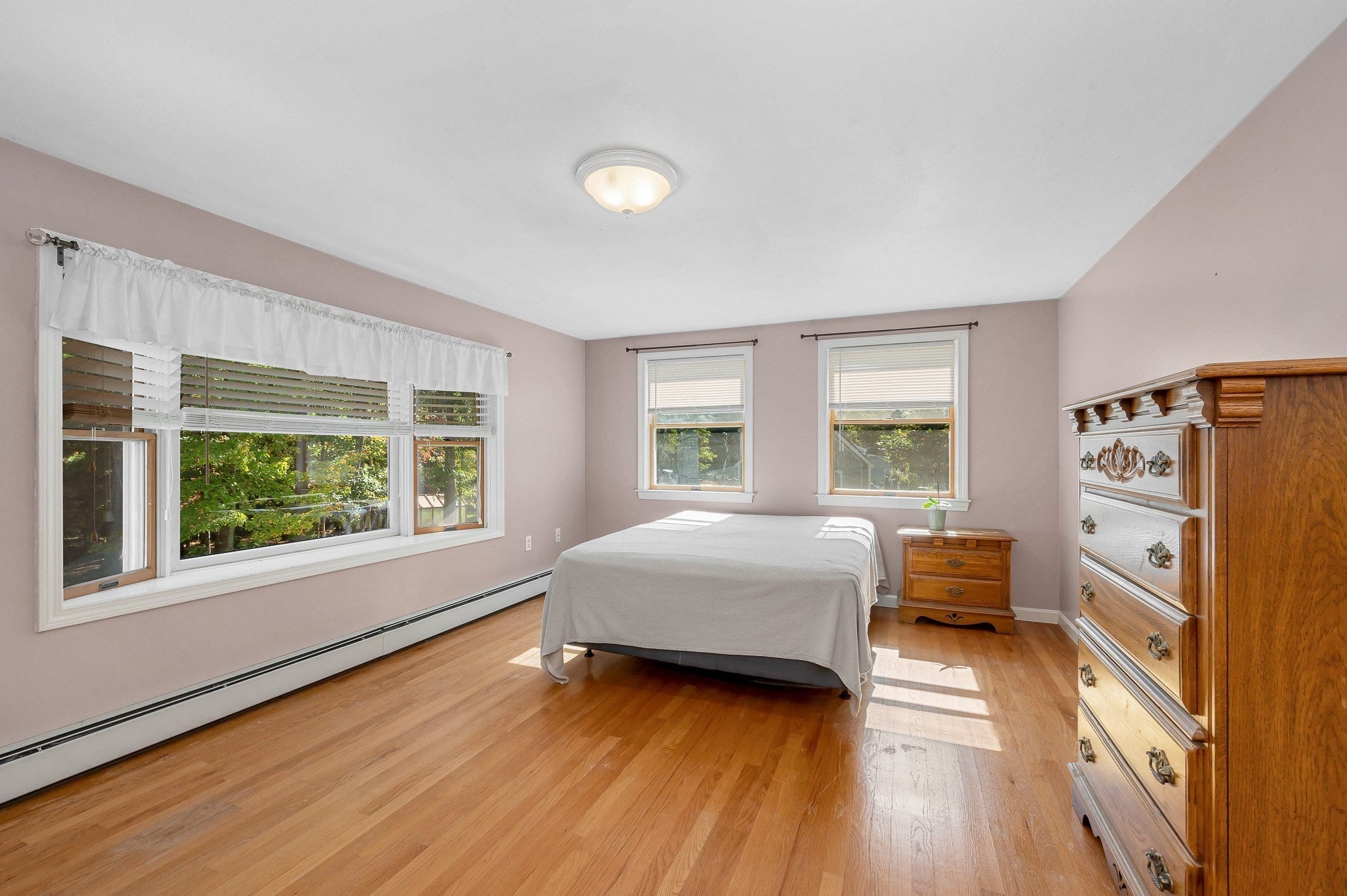 22 Country Rd, Westford, MA, 22 Country Rd, Westford, MA Photo #25