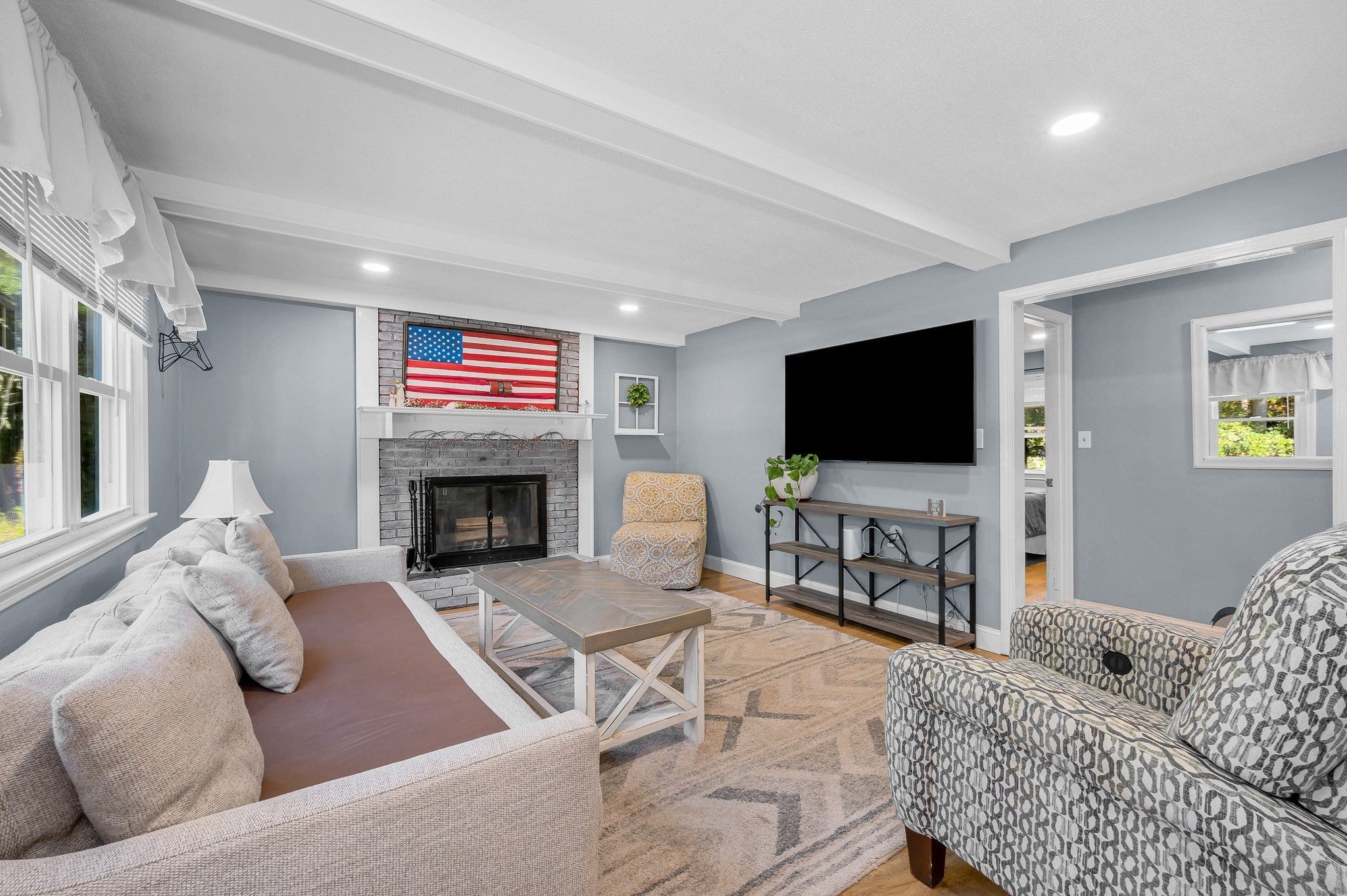 22 Country Rd, Westford, MA, 22 Country Rd, Westford, MA Photo #10