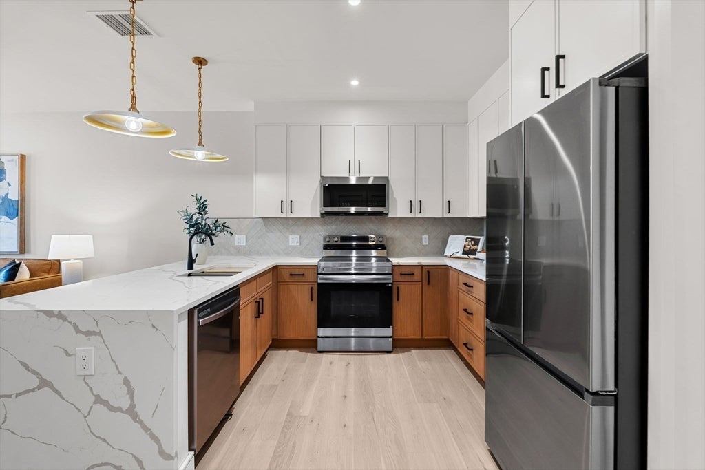 27 Guild Street #101, Boston, MA, 27 Guild Street #101, Boston, MA Photo #8