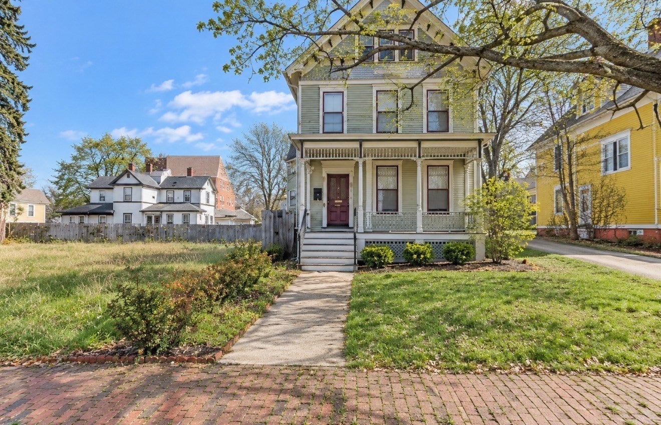 Photo of 67 Thompson Street, Springfield, MA