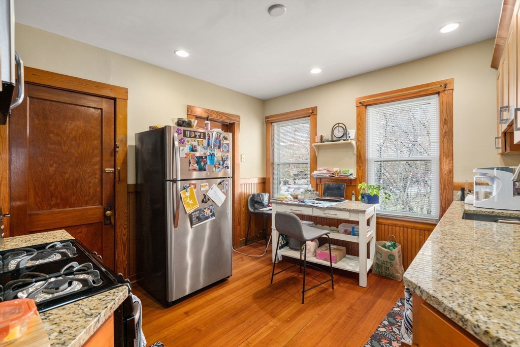 204 School St, Watertown, MA Photo #12