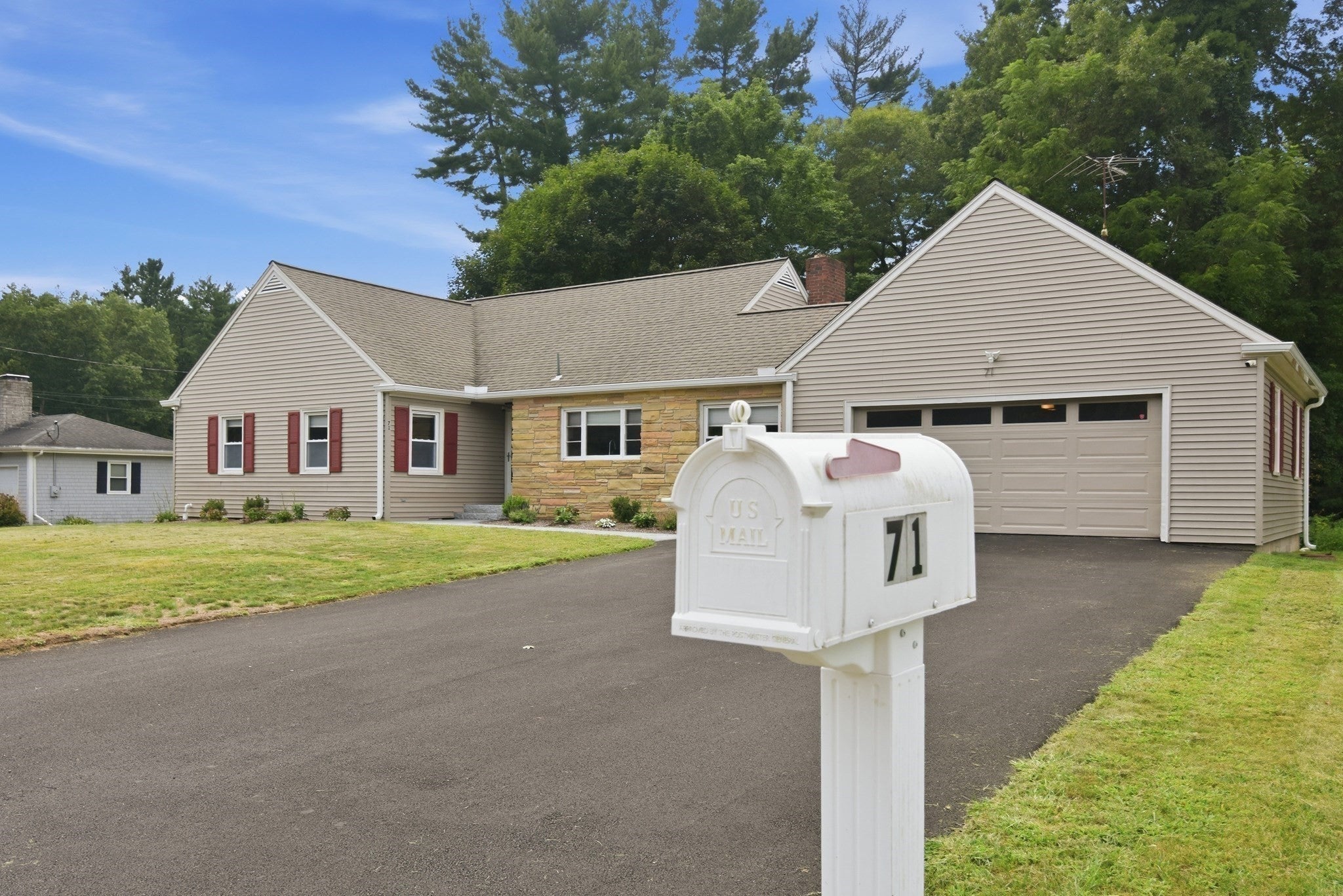 71 Norlen Park, Bridgewater, MA, 71 Norlen Park, Bridgewater, MA Photo #2