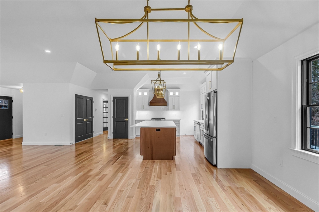 10 Nolan Lane