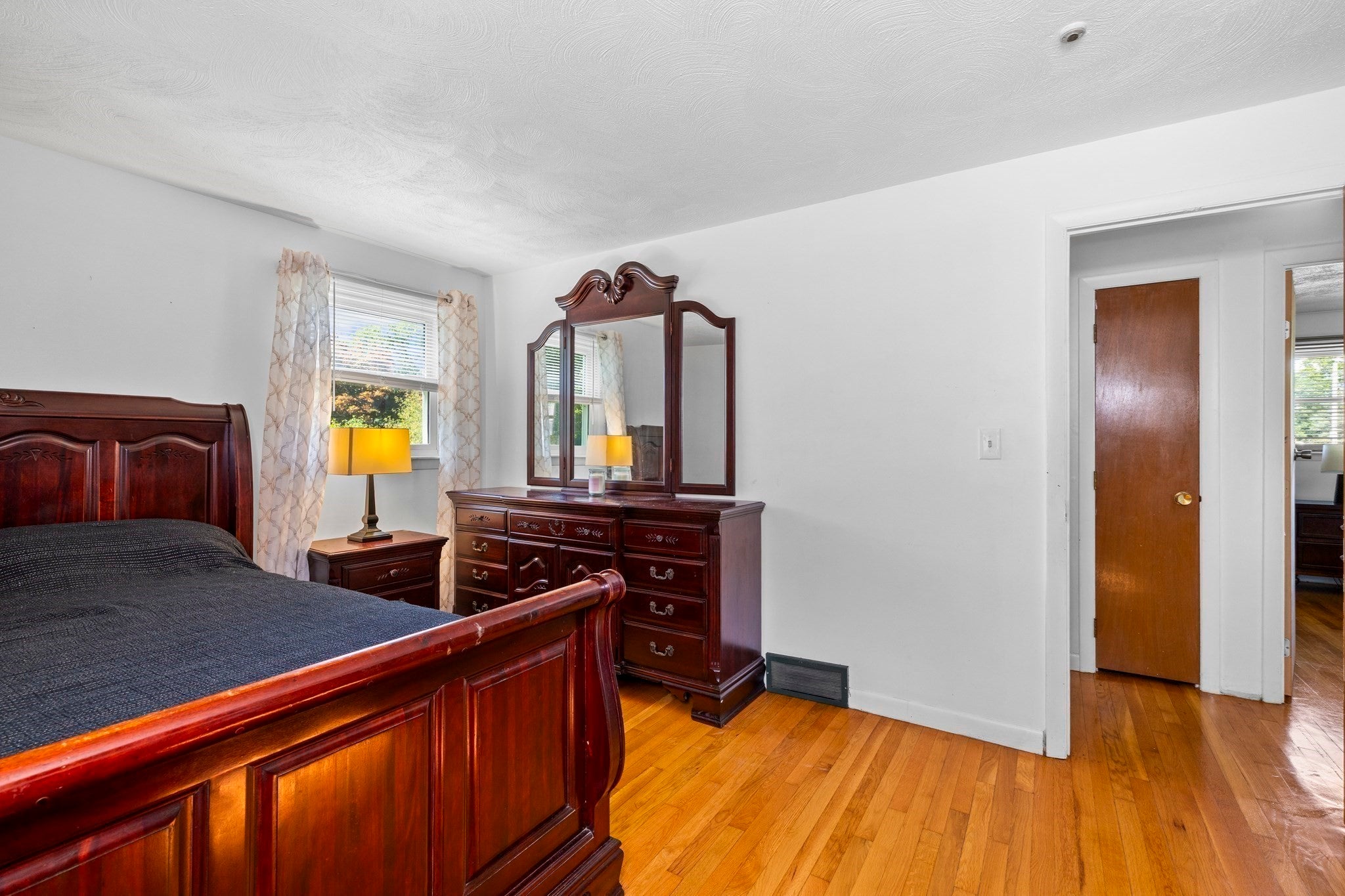 17 Acorn Dr, Randolph, MA, 17 Acorn Dr, Randolph, MA Photo #9