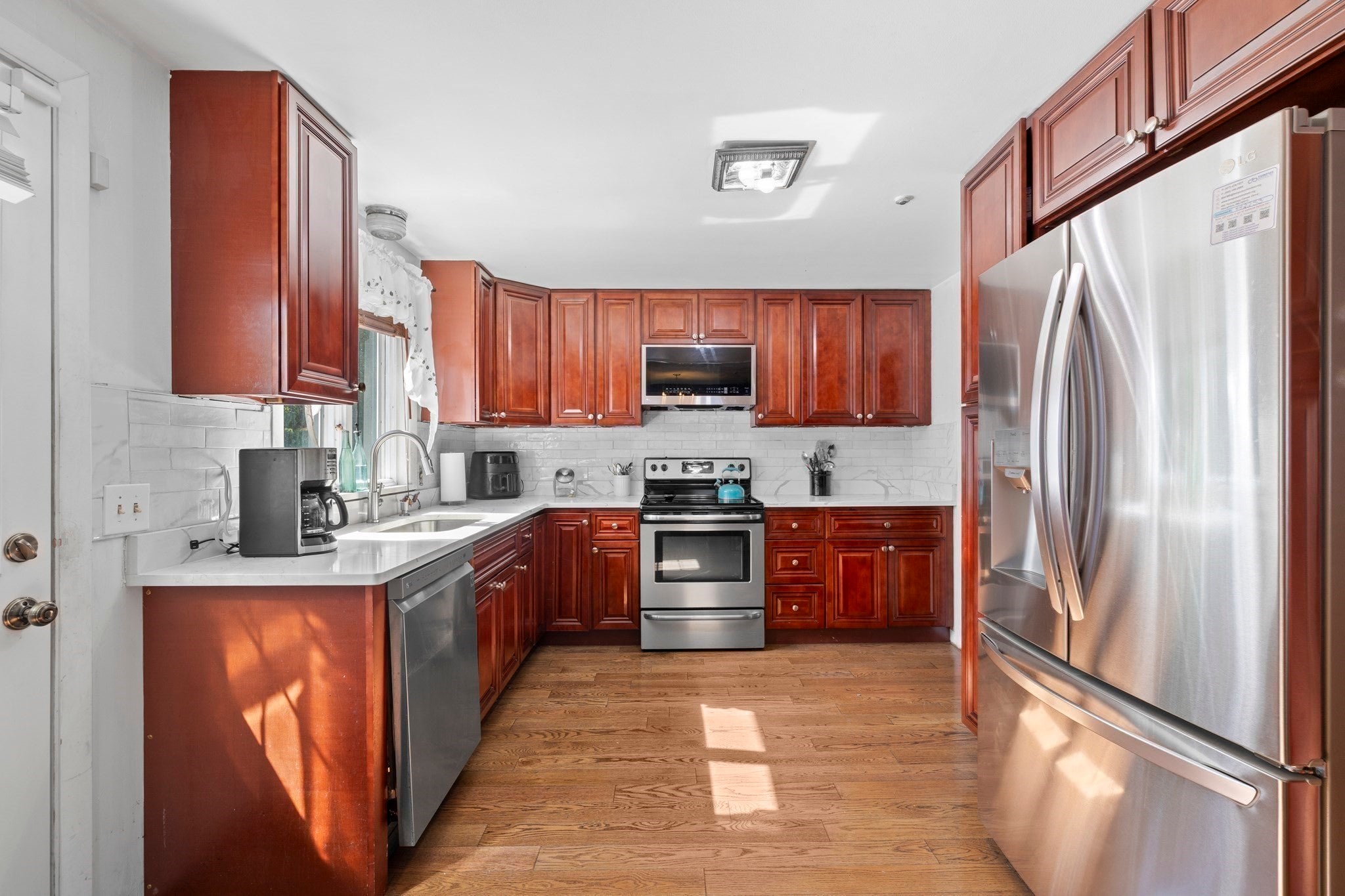 17 Acorn Dr, Randolph, MA, 17 Acorn Dr, Randolph, MA Photo #5
