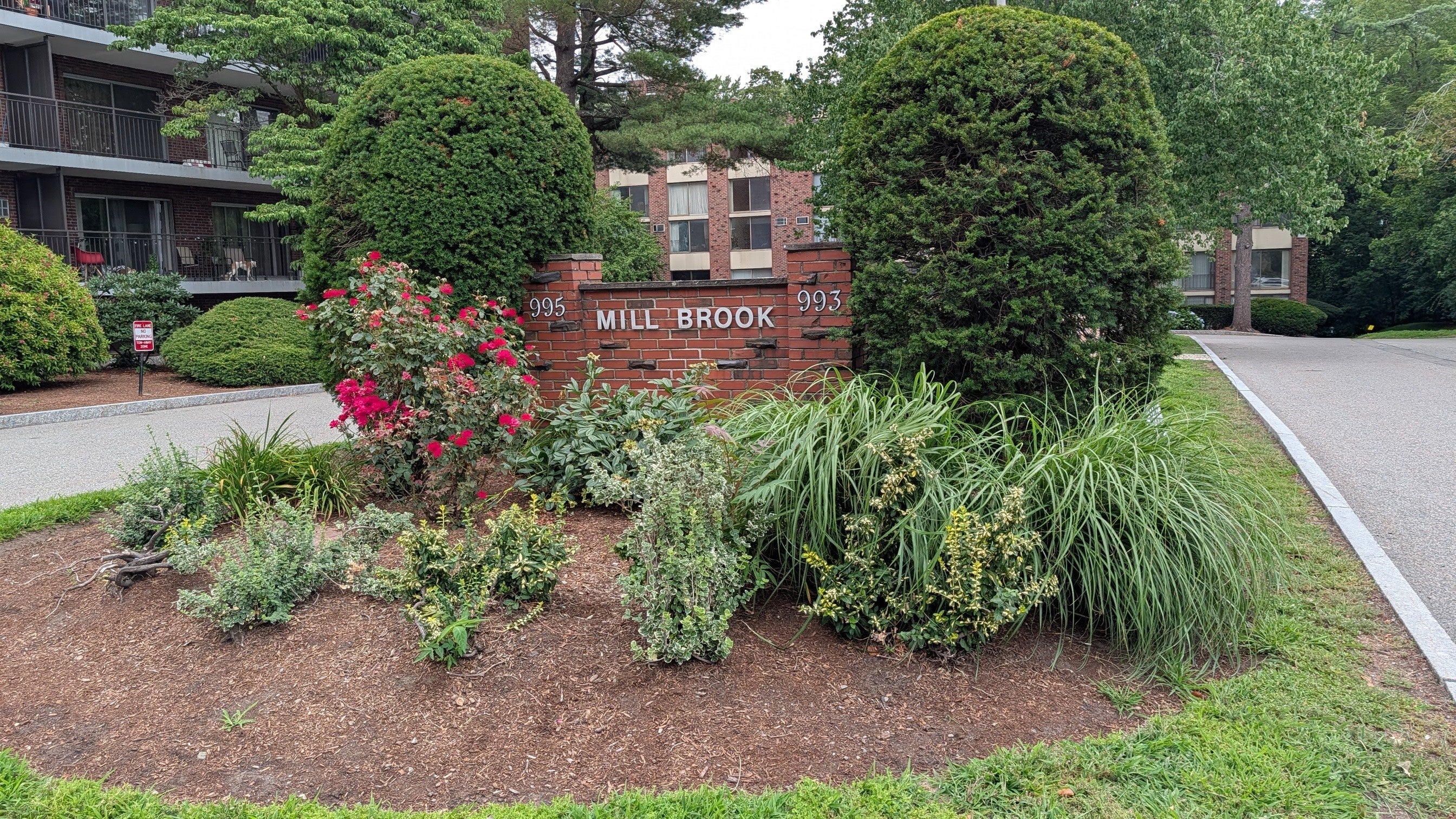 Photo of 995 Mass Ave, Arlington, MA