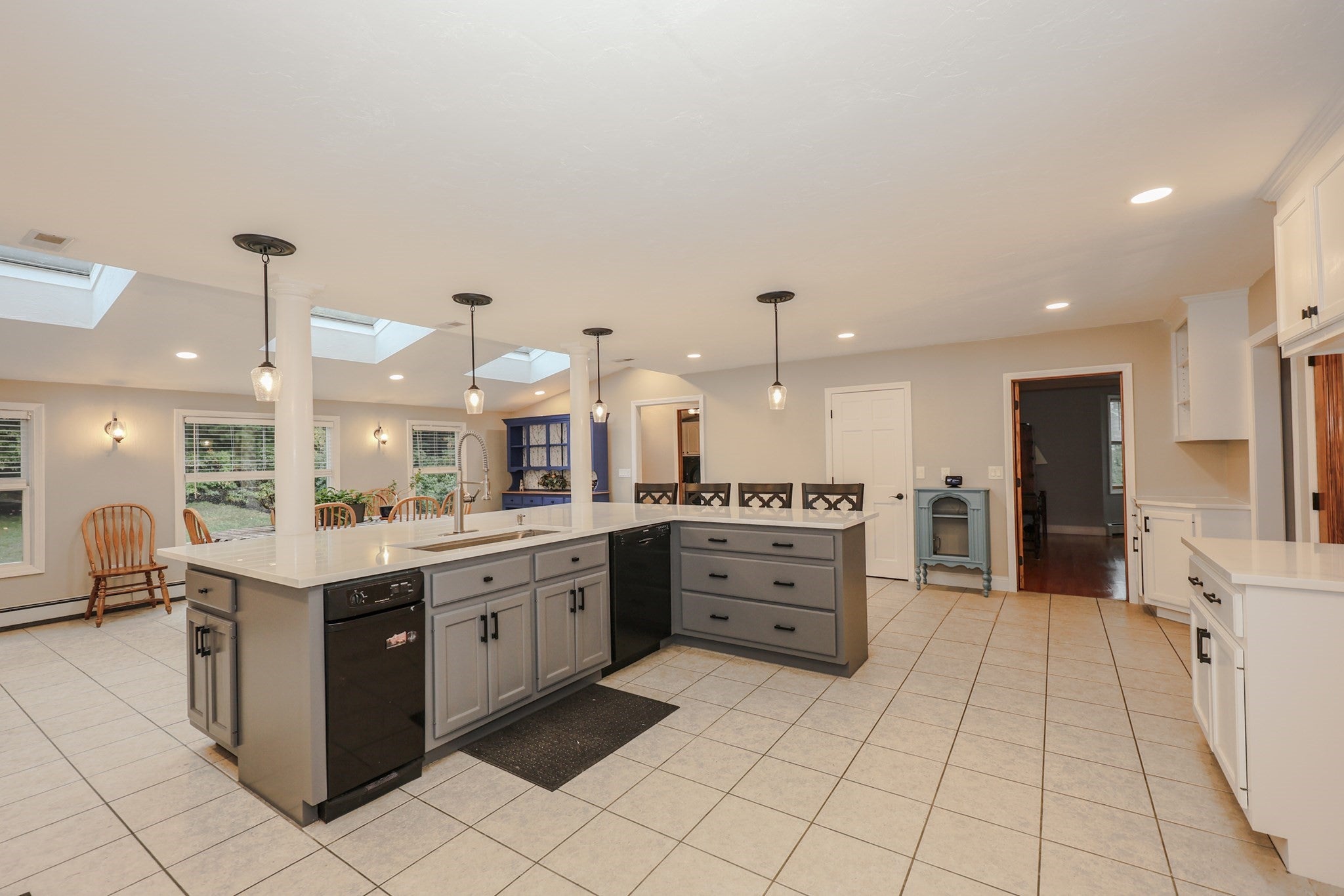 25 Autumn Rd, Wrentham, MA Photo #19