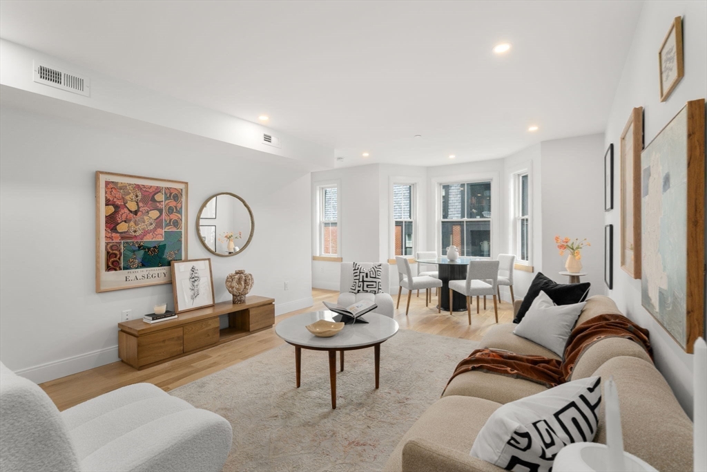 32 Orleans Street 6