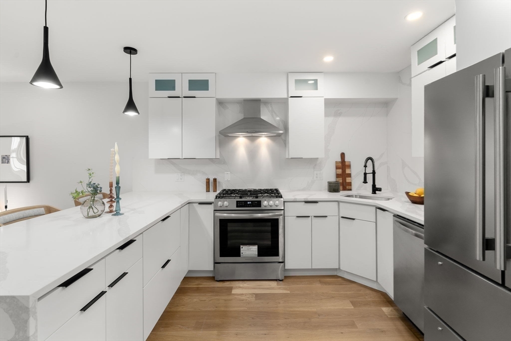 32 Orleans Street 6