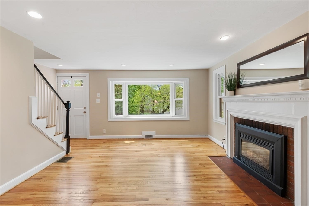 14 Church St, Westwood, MA, 14 Church St, Westwood, MA Photo #6