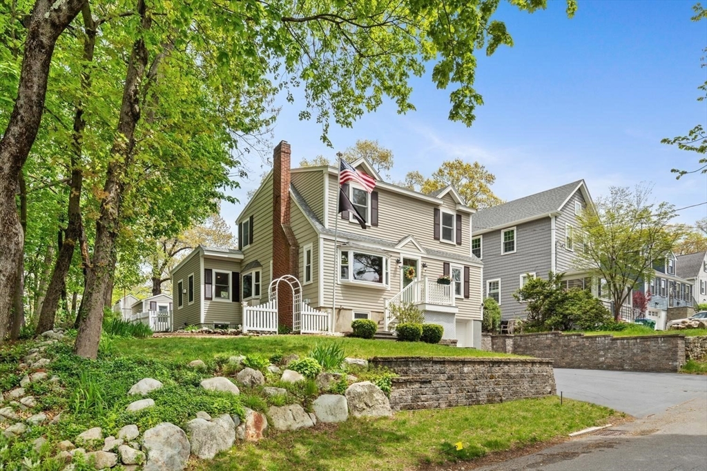 Photo of 14 Church St, Westwood, MA