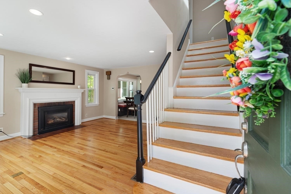 14 Church St, Westwood, MA, 14 Church St, Westwood, MA Photo #4