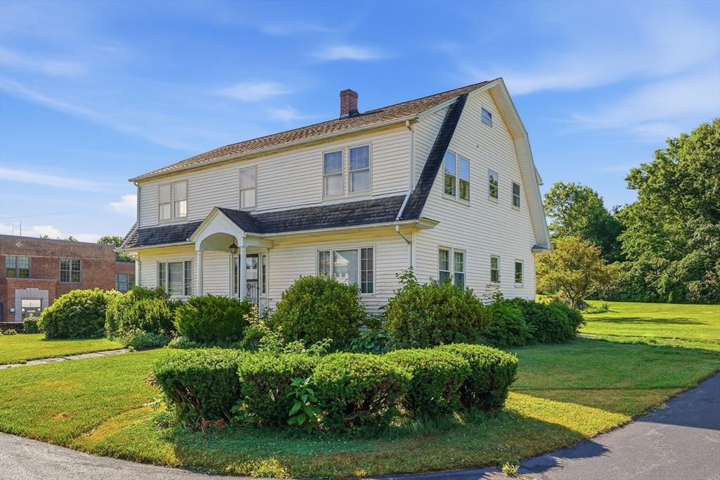 77 West Main Street