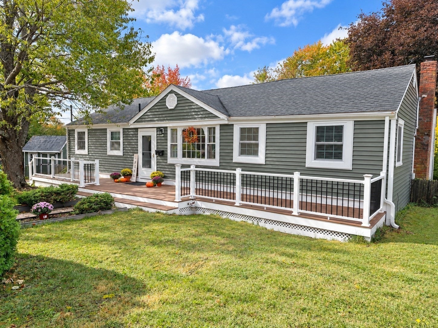 87 Ledgebrook Rd, Weymouth, MA Photo #2