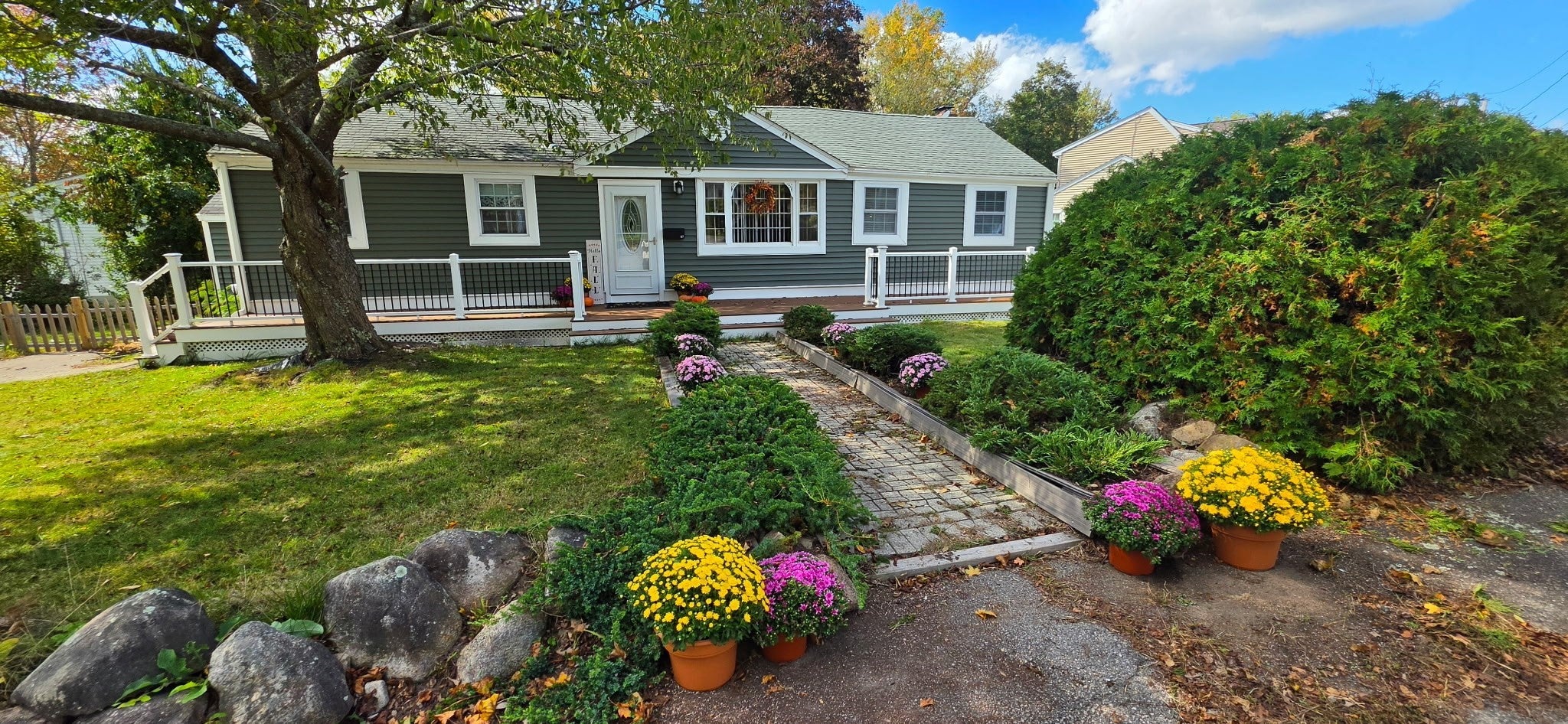 87 Ledgebrook Rd, Weymouth, MA Photo #1