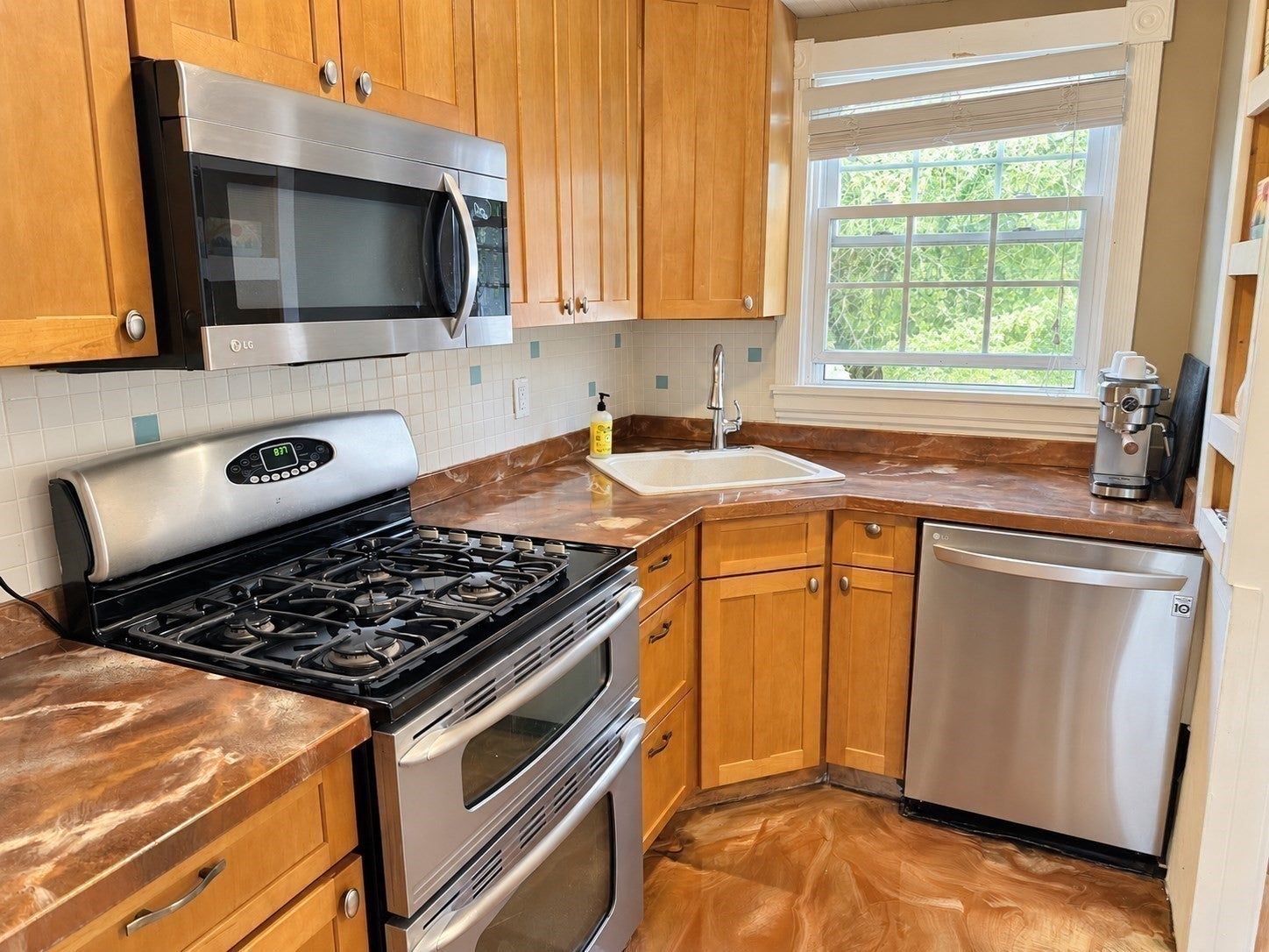 87 Ledgebrook Rd, Weymouth, MA Photo #7