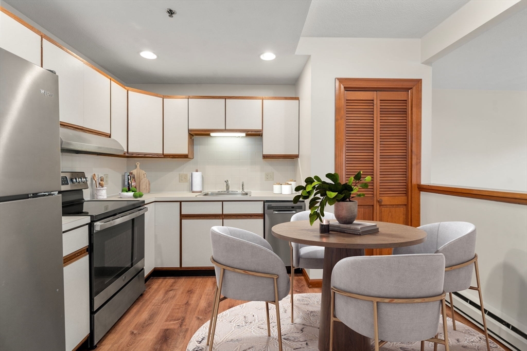 170 Highland Ave 4