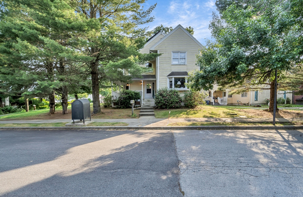 4 Rebecca Rd