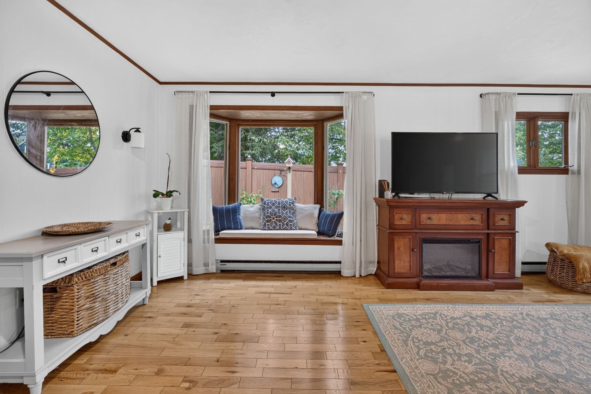 17 Nashua St, Ayer, MA Photo #3