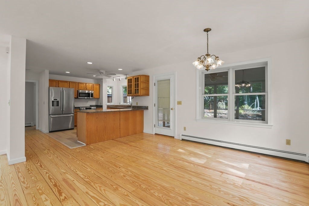 9 Beachwood Dr, Bourne, MA, 9 Beachwood Dr, Bourne, MA Photo #16