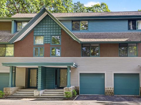 1175 Chestnut St 27 Newton MA 02464