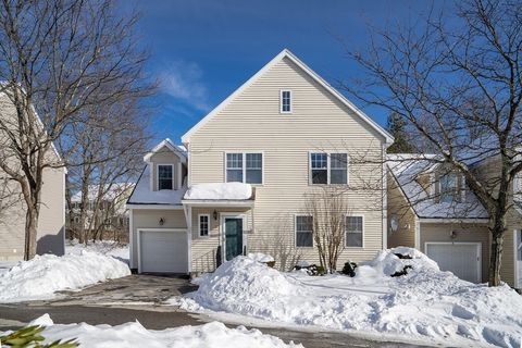 Photo of 5 Samantha Way #5, Acton, MA 01720 (MLS # 73476365)