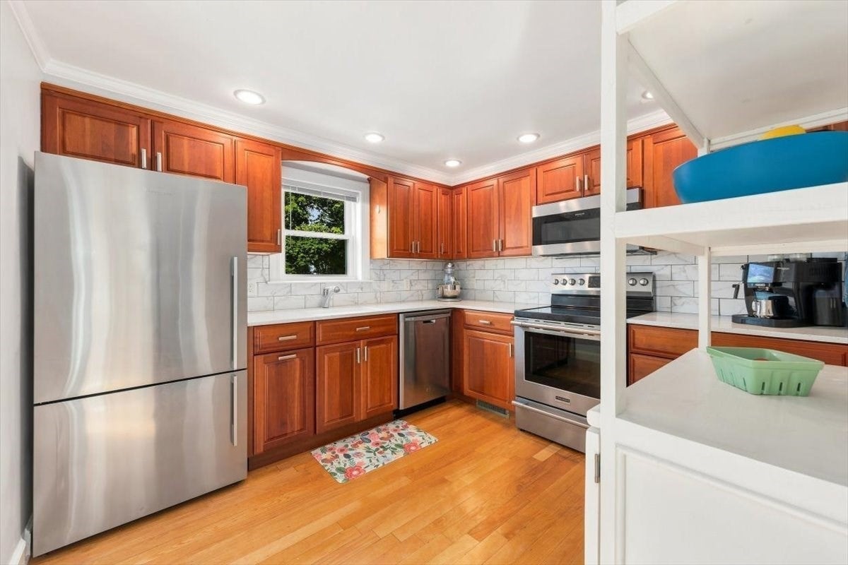 200 Roosevelt Road, Weymouth, MA, 200 Roosevelt Road, Weymouth, MA Photo #11