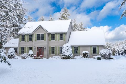 111 Aldrich St Belchertown MA 01007