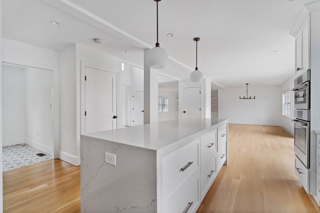 45 Lakeview Ave #45, Lynnfield, MA Photo #8