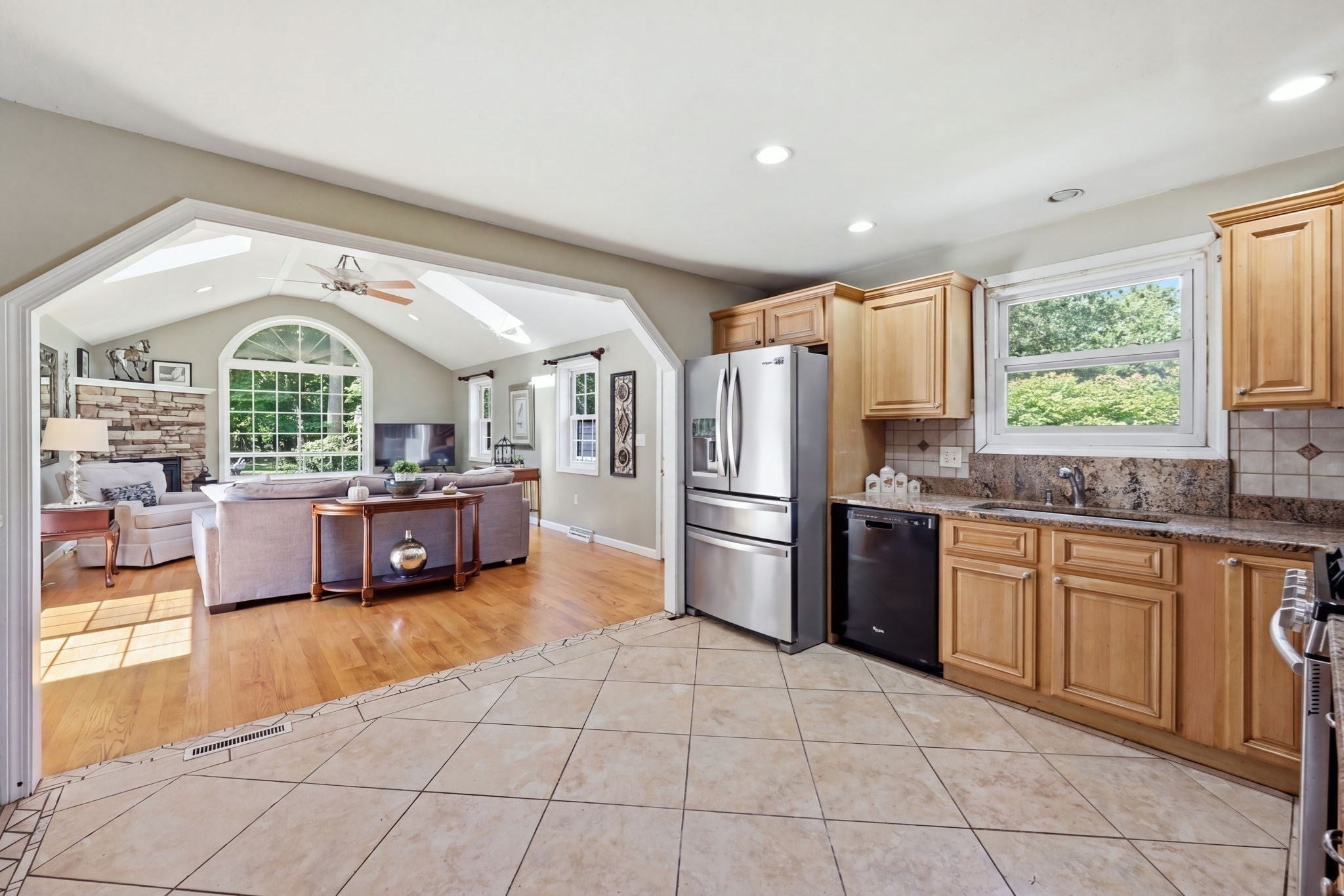37 Squirrel Rd, Springfield, MA, 37 Squirrel Rd, Springfield, MA Photo #8