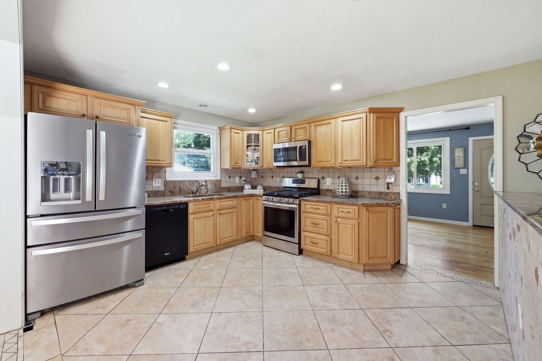 37 Squirrel Rd, Springfield, MA, 37 Squirrel Rd, Springfield, MA Photo #9