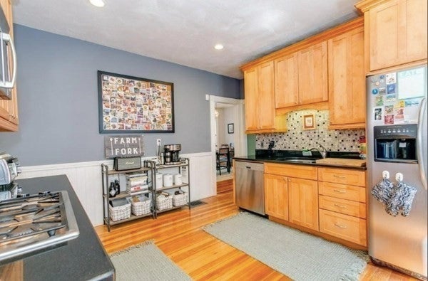 27 King St #1, Boston, MA, 27 King St #1, Boston, MA Photo #5