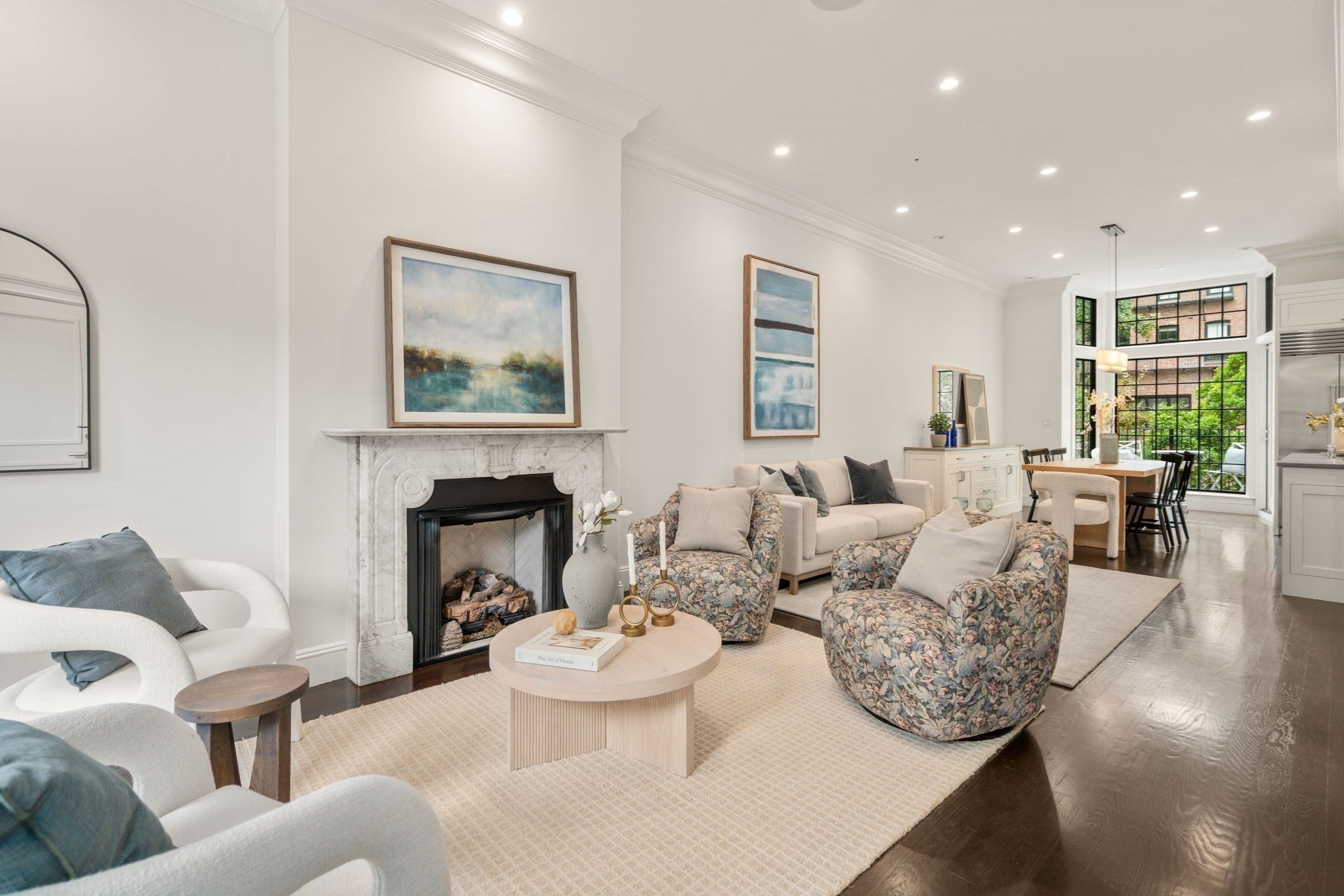 154 W Newton Street 1