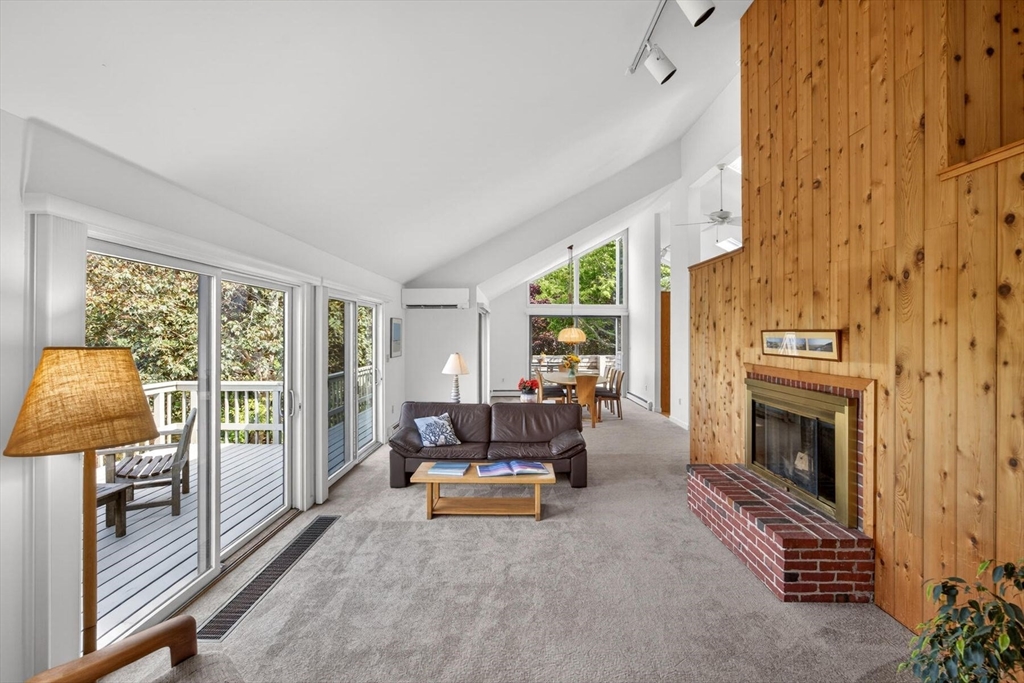 17 Gosnold Road