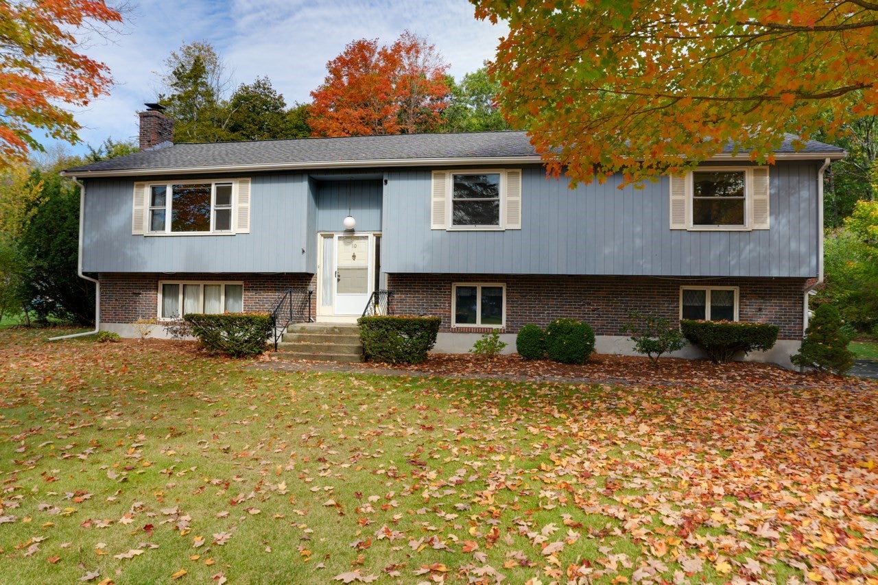 10 Roundwood Rd, Natick, MA, 10 Roundwood Rd, Natick, MA Photo #1