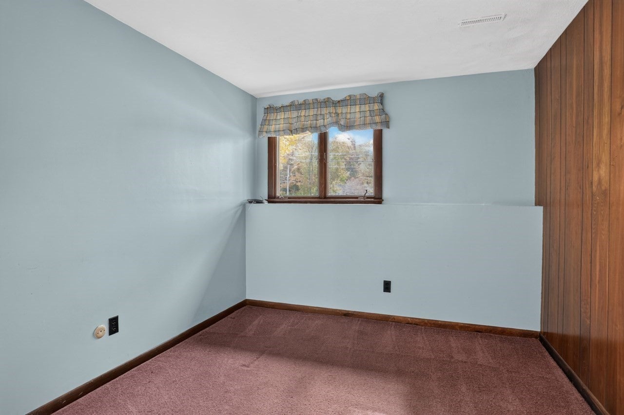 10 Roundwood Rd, Natick, MA, 10 Roundwood Rd, Natick, MA Photo #24