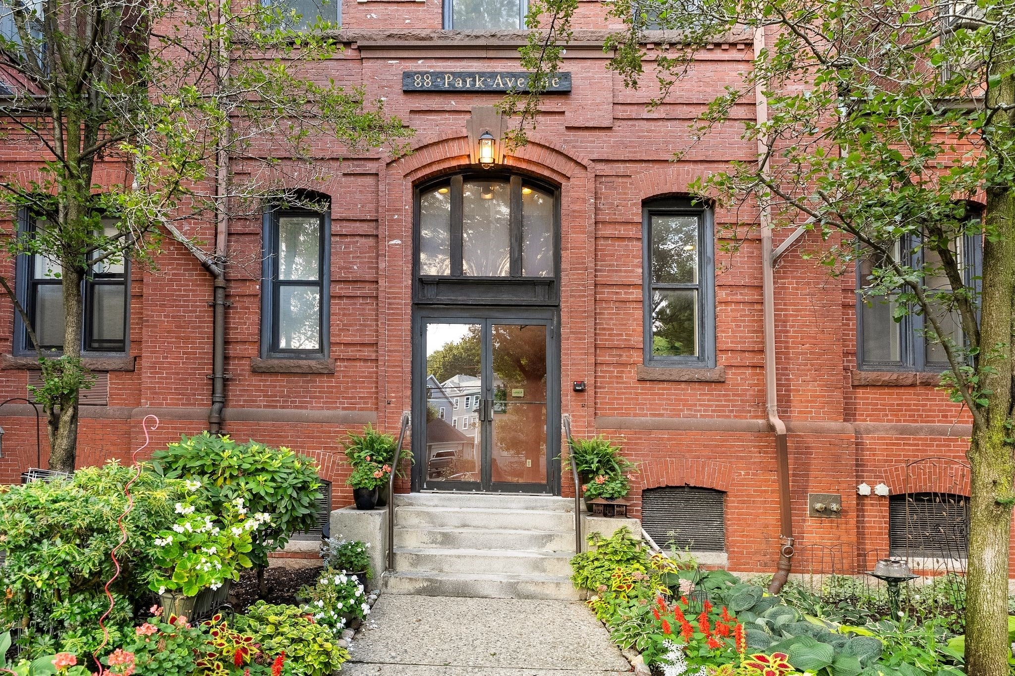 Photo of 88 Park Ave, Arlington, MA