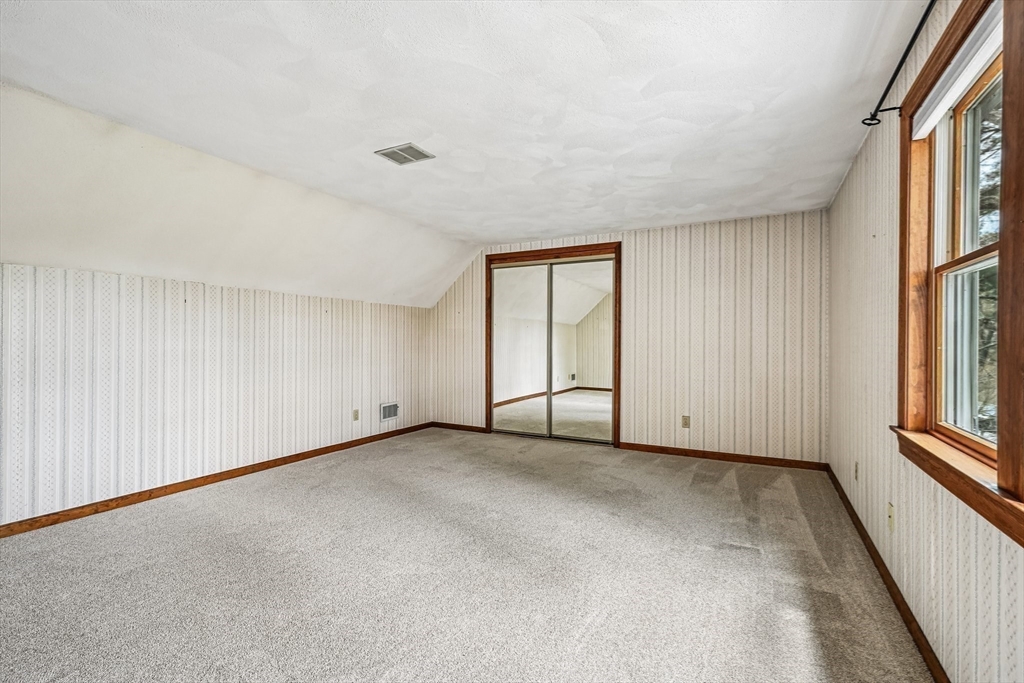 20 Crestwood Rd, North Reading, MA Photo #32