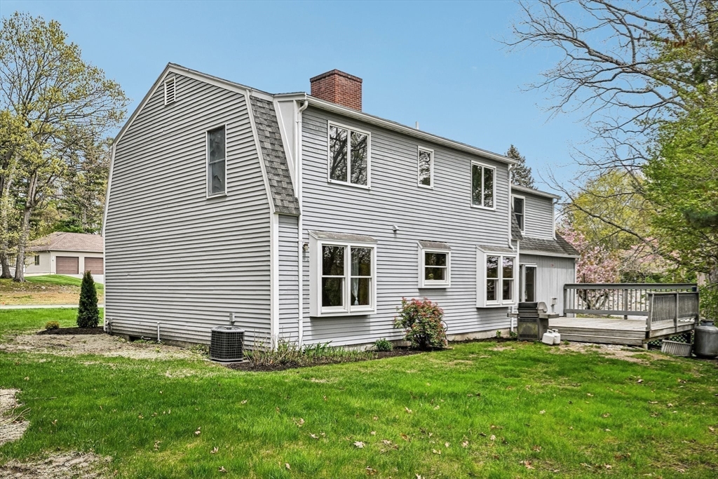 20 Crestwood Rd, North Reading, MA Photo #41