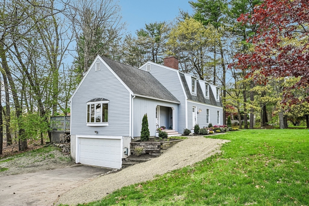 20 Crestwood Rd, North Reading, MA Photo #3