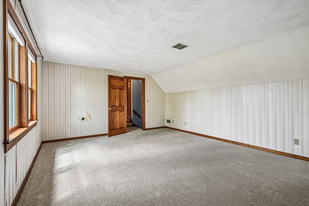 20 Crestwood Rd, North Reading, MA Photo #31
